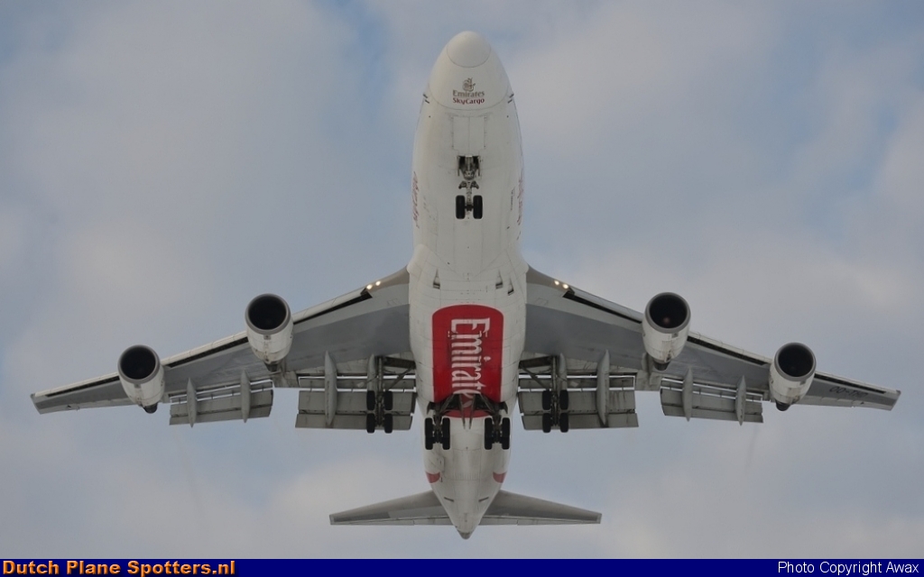 OO-THD Boeing 747-400 Emirates Sky Cargo by Awax