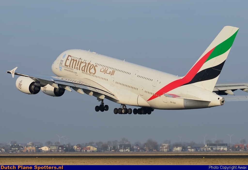 A6-EDF Airbus A380-800 Emirates by Awax