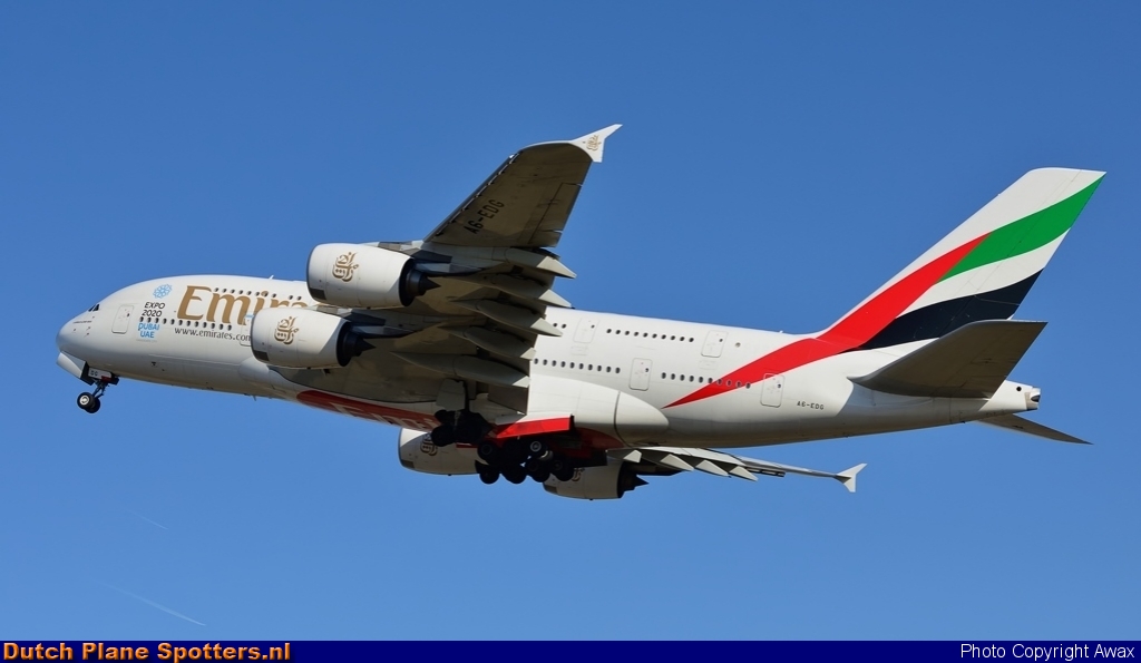 A6-EDG Airbus A380-800 Emirates by Awax