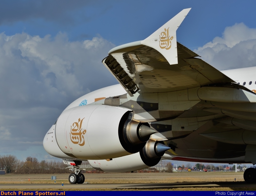 A6-EDD Airbus A380-800 Emirates by Awax