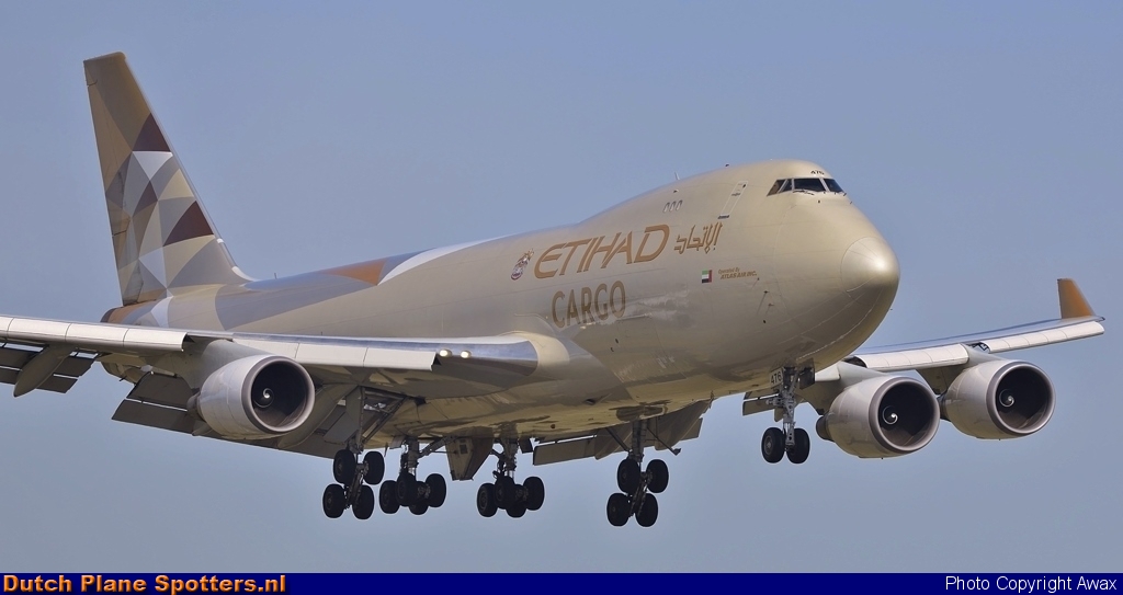 N476MC Boeing 747-400 Atlas Air (Etihad Cargo) by Awax