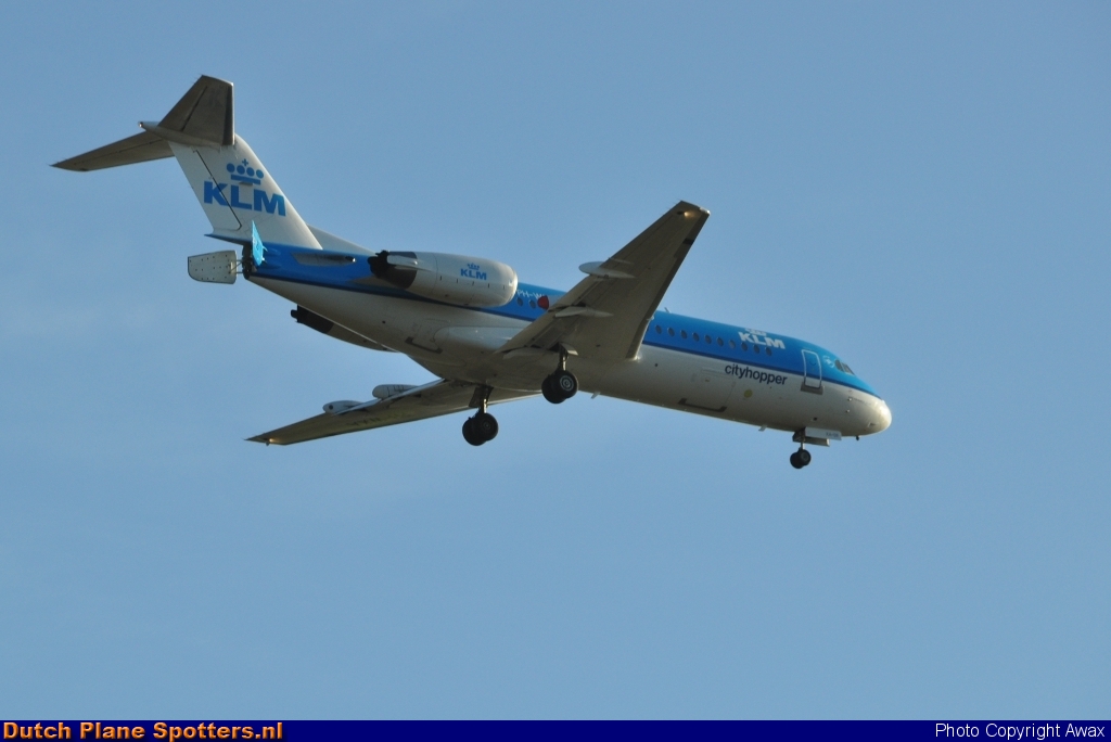 PH-WXA Fokker 70 KLM Cityhopper by Awax