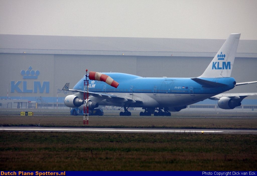 PH-BFV Boeing 747-400 KLM Royal Dutch Airlines by Dick van Eck