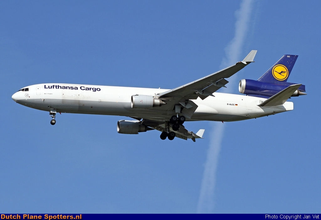 D-ALCC McDonnell Douglas MD-11 Lufthansa Cargo by Jan Vet