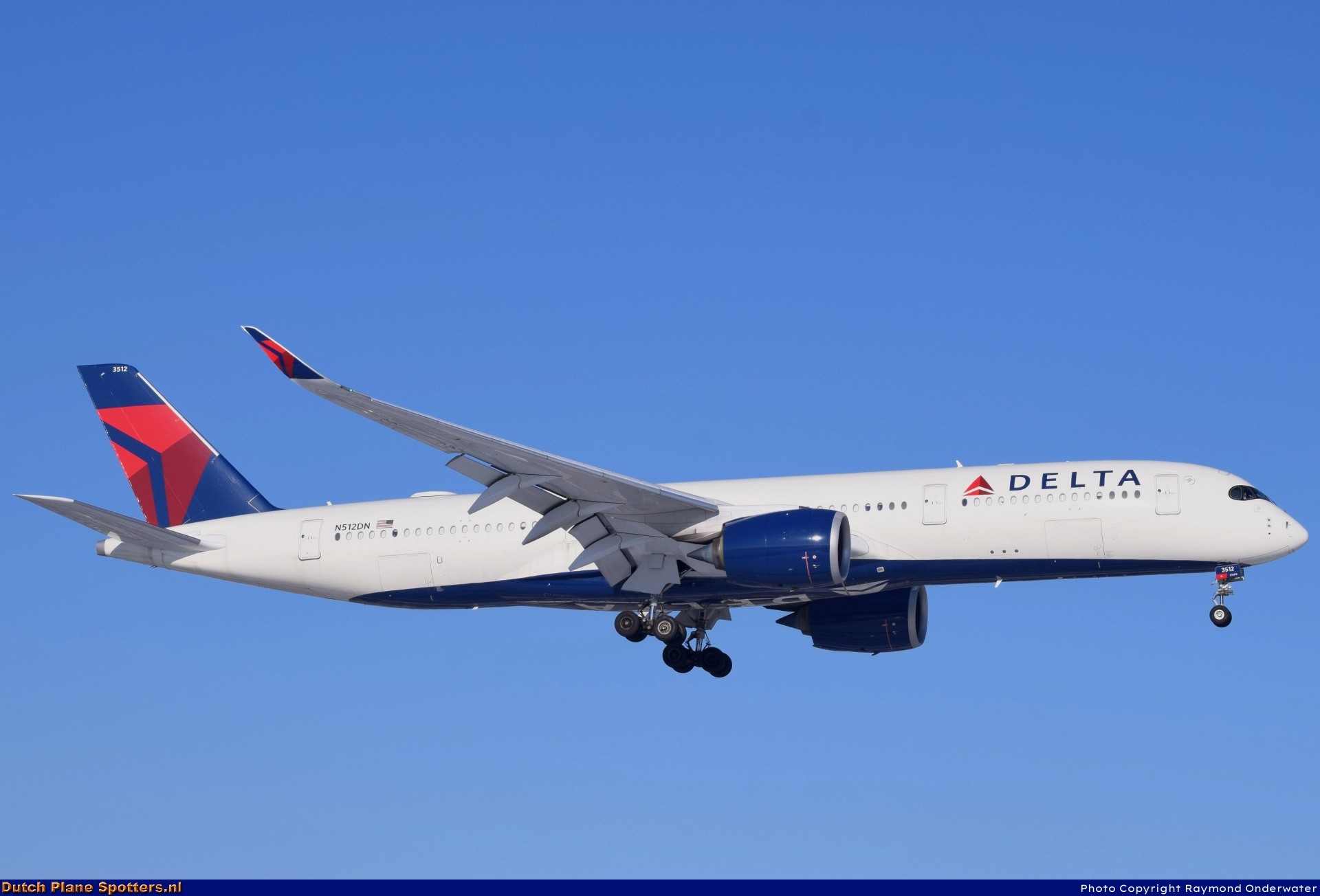 N512DN Airbus A350-900 Delta Airlines by Raymond Onderwater