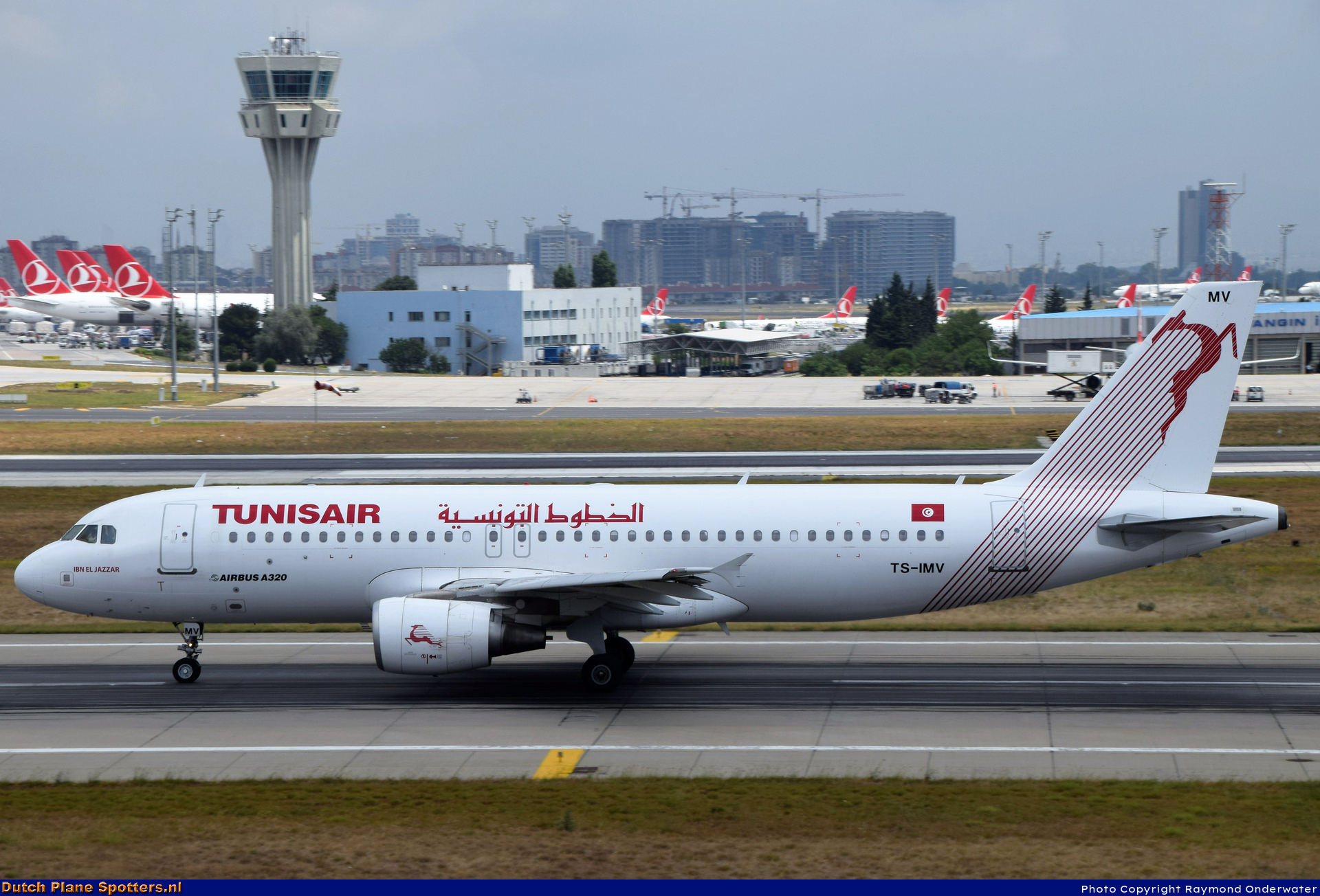 TS-IMV Airbus A320 Tunisair by Raymond Onderwater