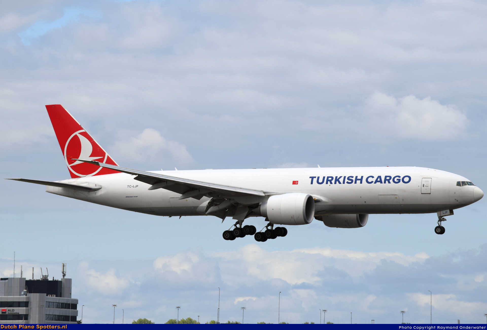 TC-LJP Boeing 777-F Turkish Airlines Cargo by Raymond Onderwater