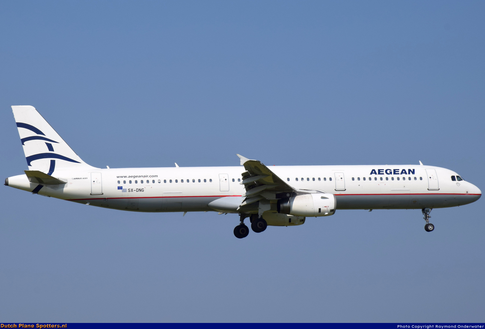 SX-DNG Airbus A321 Aegean Airlines by Raymond Onderwater