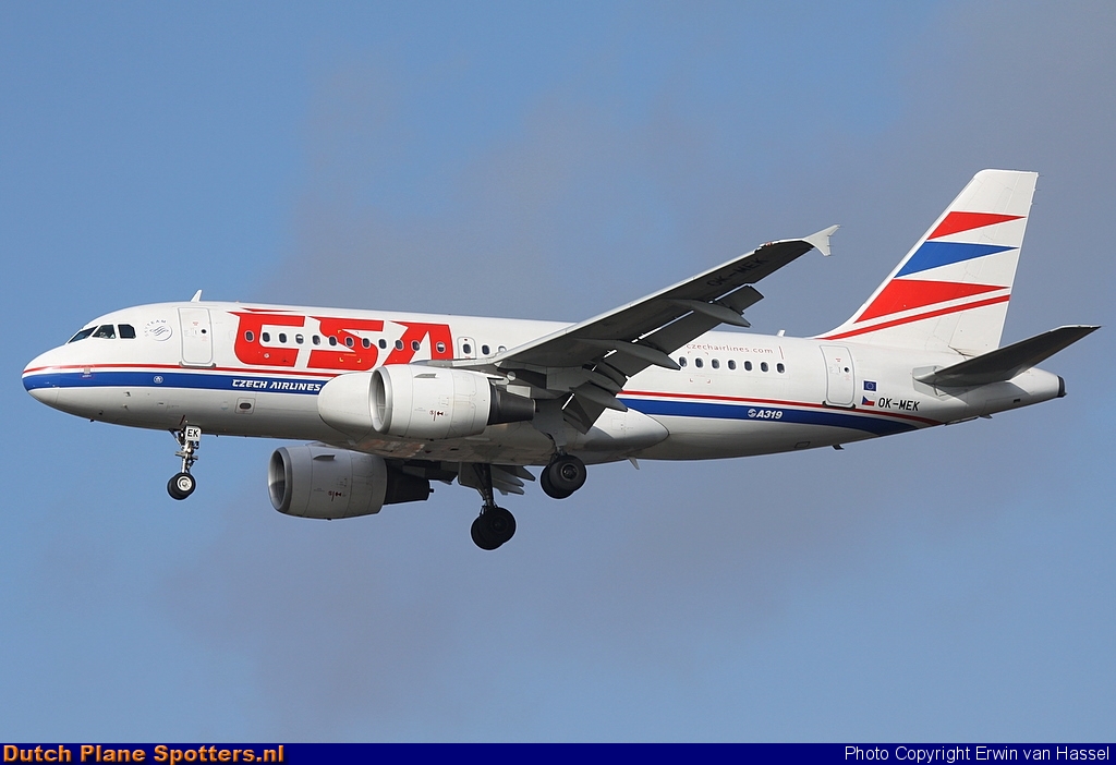 OK-MEK Airbus A319 CSA Czech Airlines by Erwin van Hassel