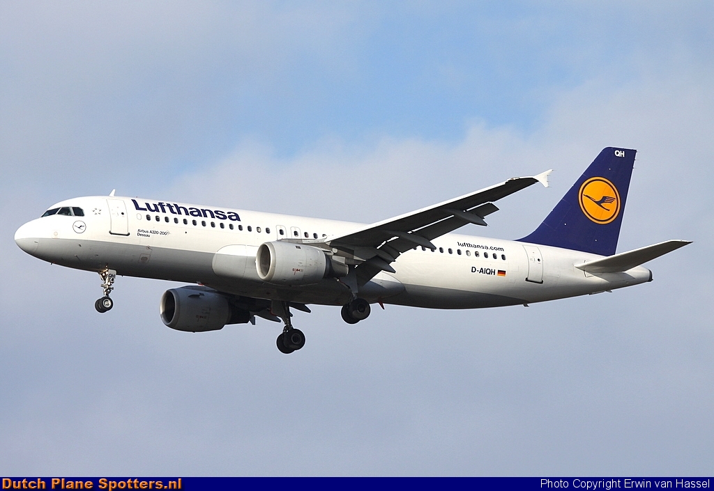 D-AIQH Airbus A320 Lufthansa by Erwin van Hassel