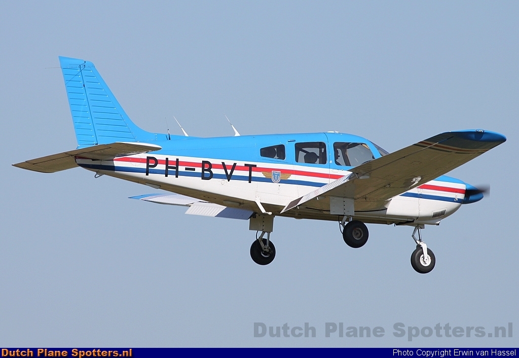 PH-BVT Piper PA-28 Archer II Vliegclub Teuge by Erwin van Hassel
