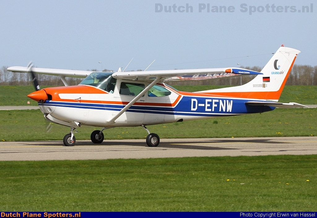 D-EFNW Cessna 182 Skylane Granuair by Erwin van Hassel