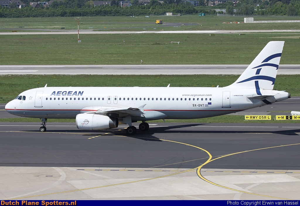 SX-DVT Airbus A320 Aegean Airlines by Erwin van Hassel