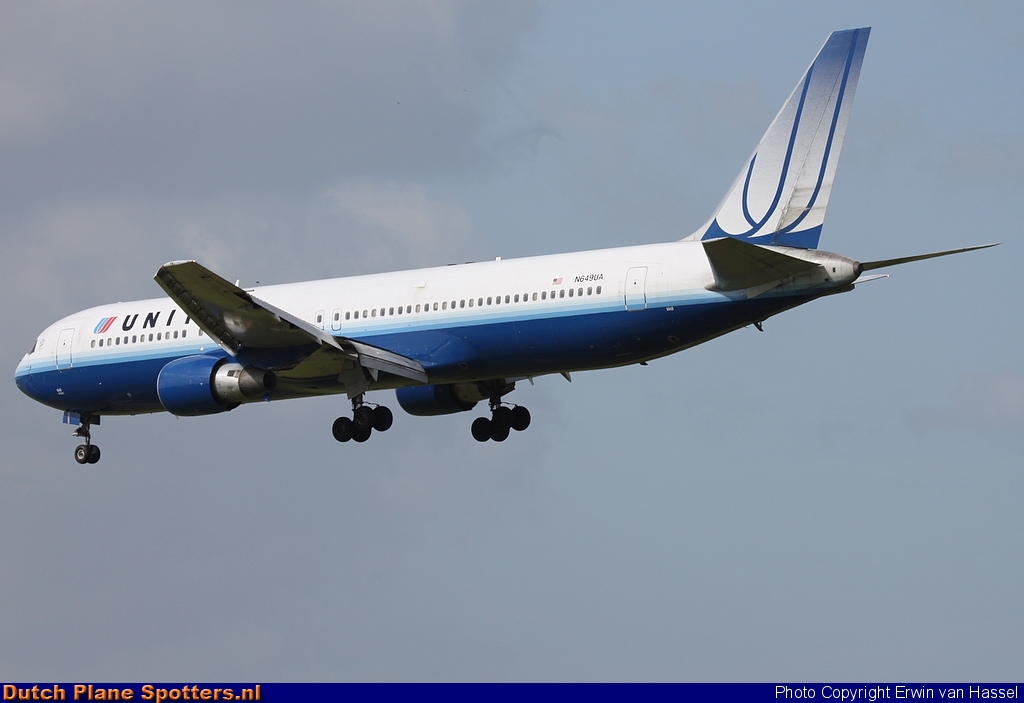 N649UA Boeing 767-300 United Airlines by Erwin van Hassel