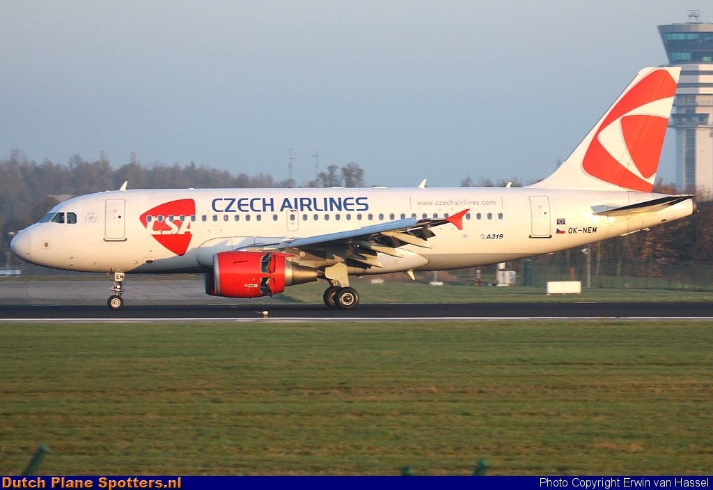 OK-NEM Airbus A319 CSA Czech Airlines by Erwin van Hassel