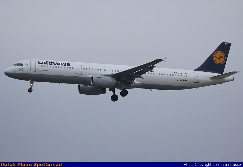 D-AISW Airbus A321 Lufthansa by Erwin van Hassel