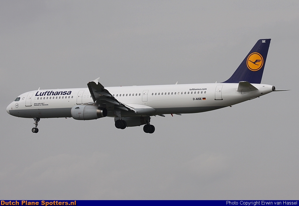 D-AISE Airbus A321 Lufthansa by Erwin van Hassel