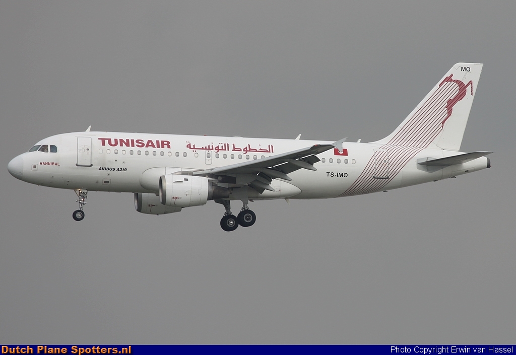 TS-IMO Airbus A319 Tunisair by Erwin van Hassel