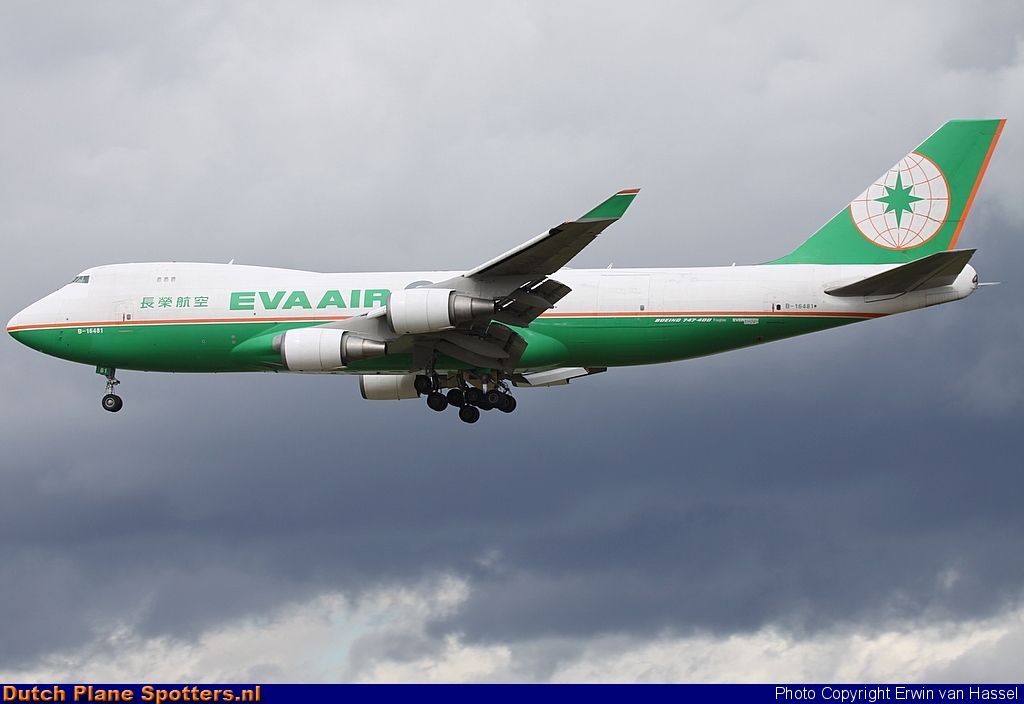 B-16481 Boeing 747-400 Eva Air Cargo by Erwin van Hassel