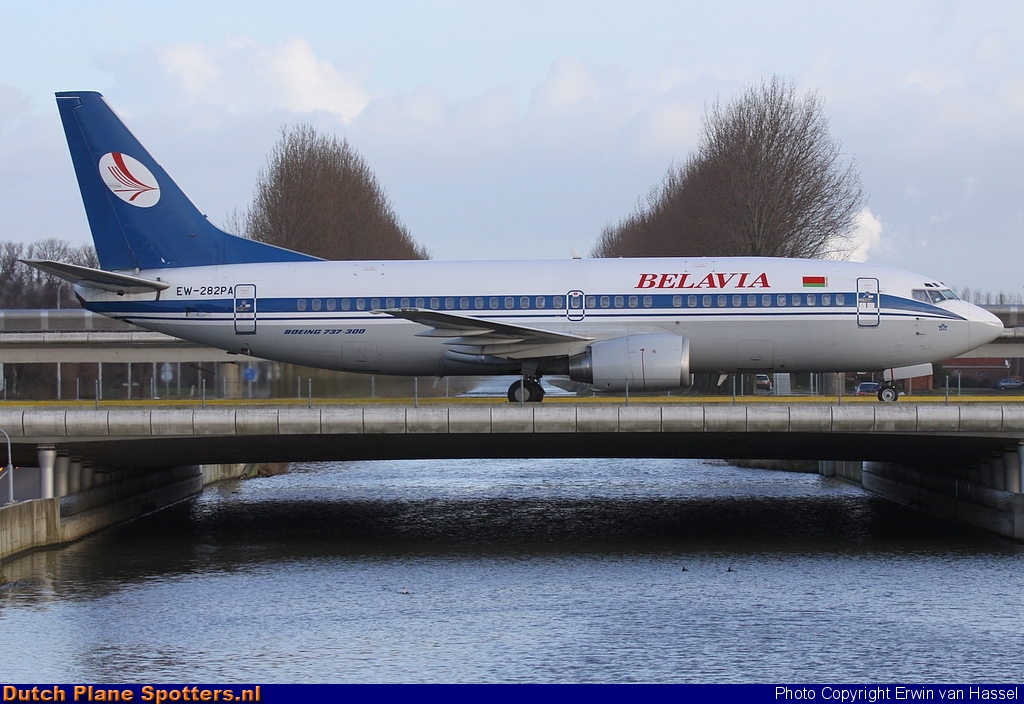 EW-282PA Boeing 737-300 Belavia Belarusian Airlines by Erwin van Hassel