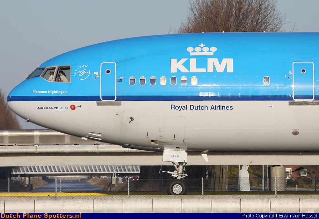PH-KCD McDonnell Douglas MD-11 KLM Royal Dutch Airlines by Erwin van Hassel