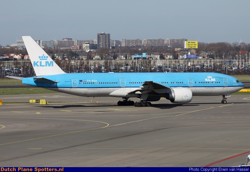 PH-BQA Boeing 777-200 KLM Royal Dutch Airlines by Erwin van Hassel