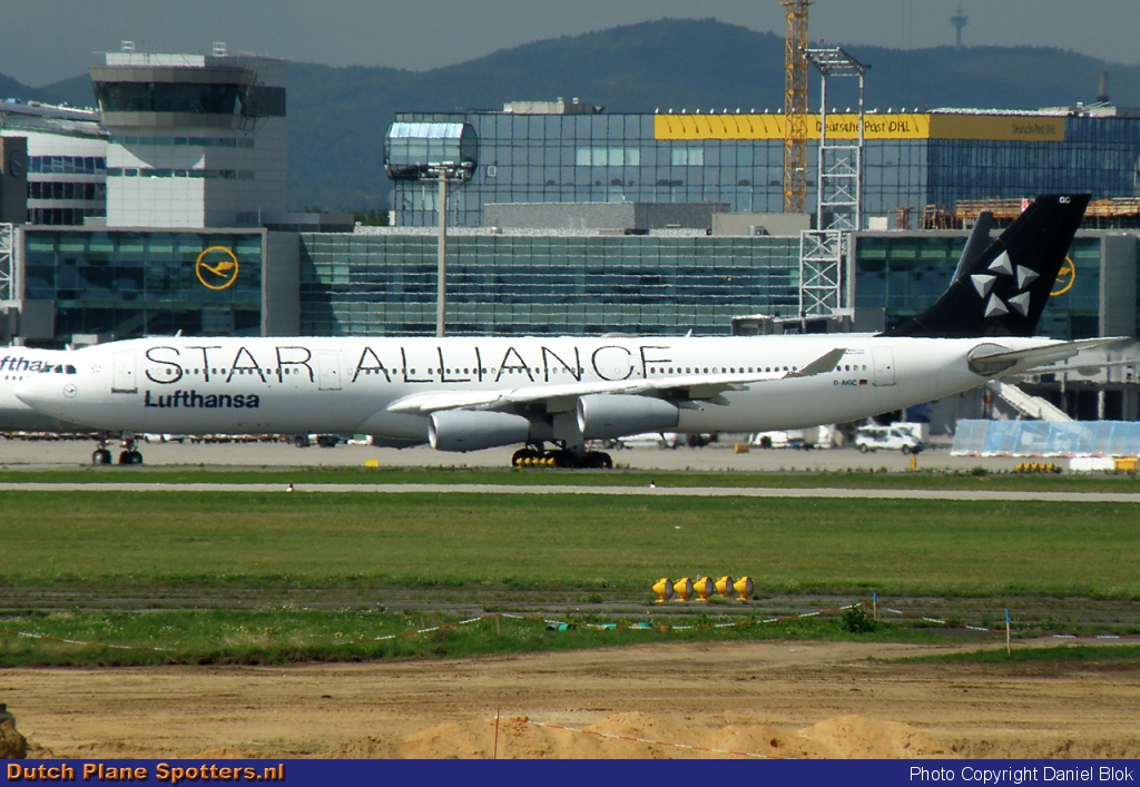 D-AIGC Airbus A340-300 Lufthansa by Daniel Blok