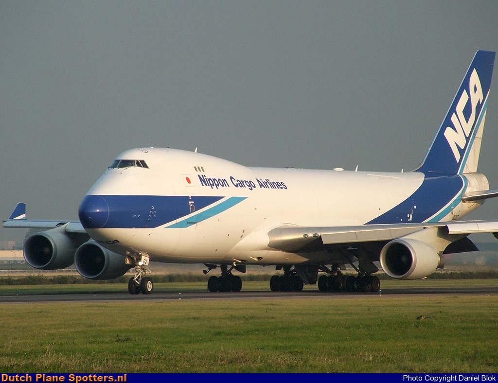 JA02KZ Boeing 747-400 Nippon Cargo Airlines by Daniel Blok