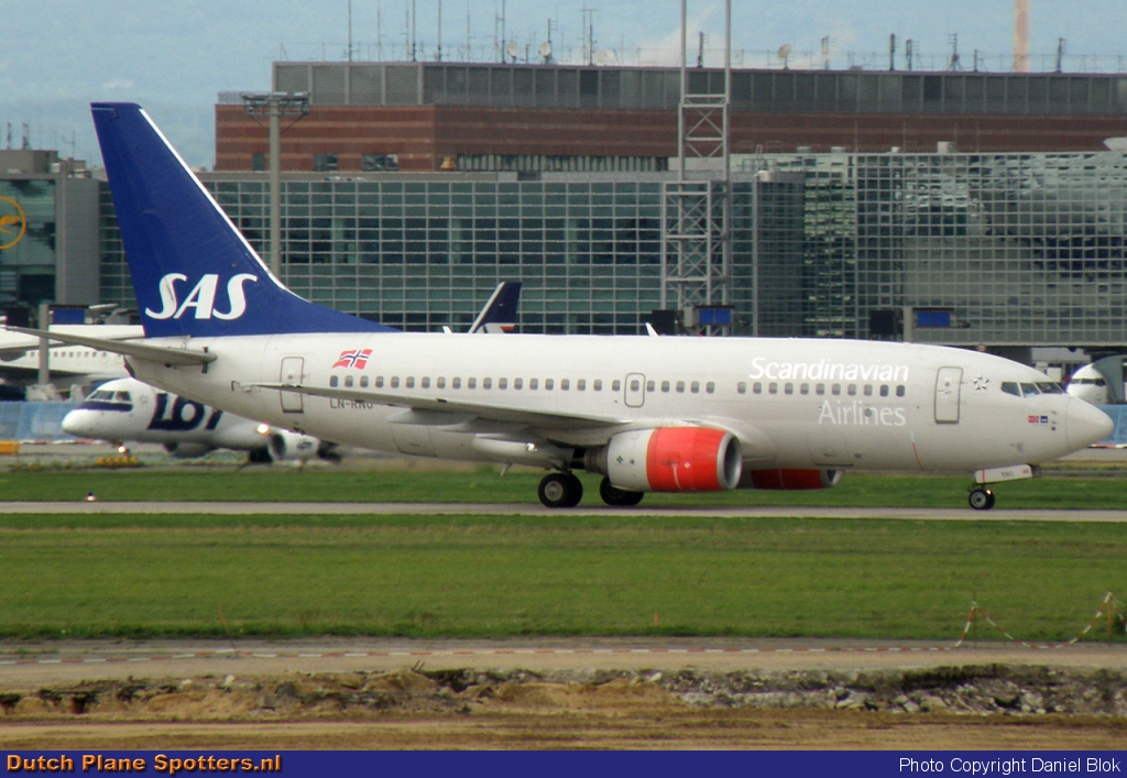 LN-RNO Boeing 737-700 SAS Scandinavian Airlines by Daniel Blok