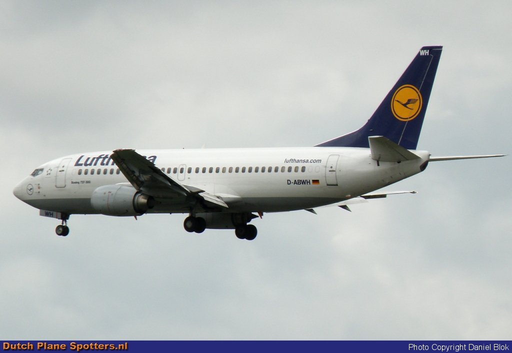 D-ABWH Boeing 737-300 Lufthansa by Daniel Blok