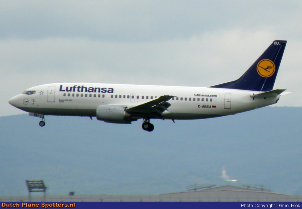 D-ABEU Boeing 737-300 Lufthansa by Daniel Blok