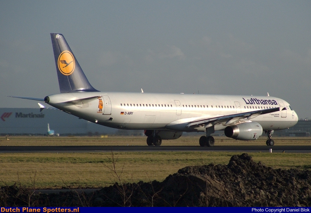 D-AIRY Airbus A321 Lufthansa by Daniel Blok