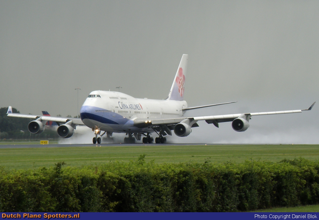 B-18203 Boeing 747-400 China Airlines by Daniel Blok