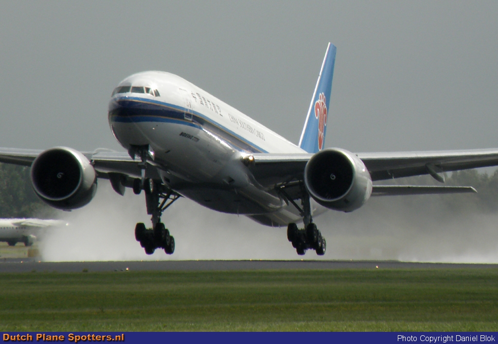 B-2081 Boeing 777-F China Southern Cargo by Daniel Blok