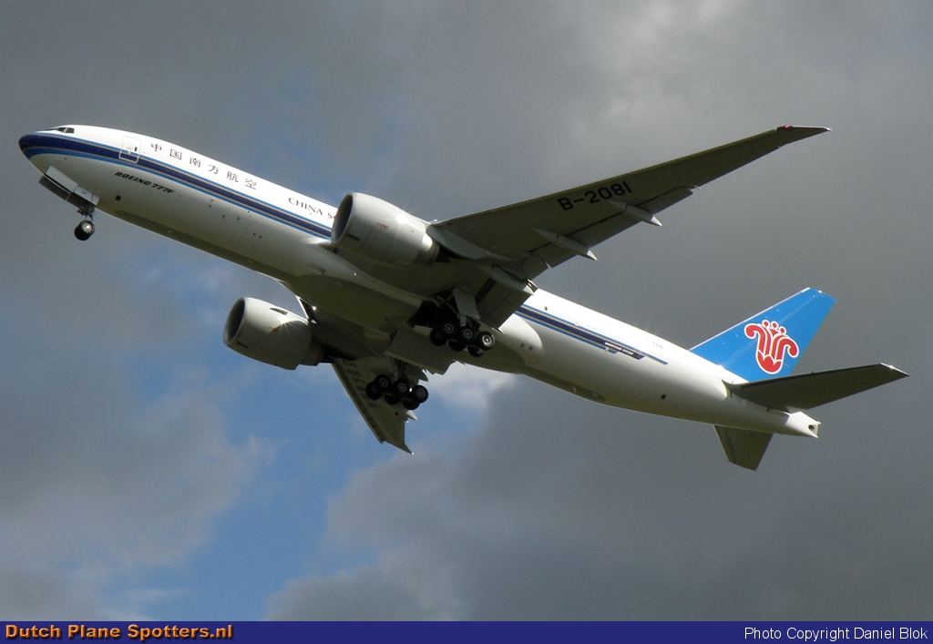 B-2081 Boeing 777-F China Southern Cargo by Daniel Blok