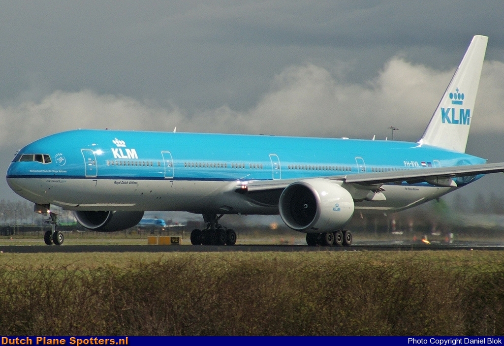 PH-BVA Boeing 777-300 KLM Royal Dutch Airlines by Daniel Blok