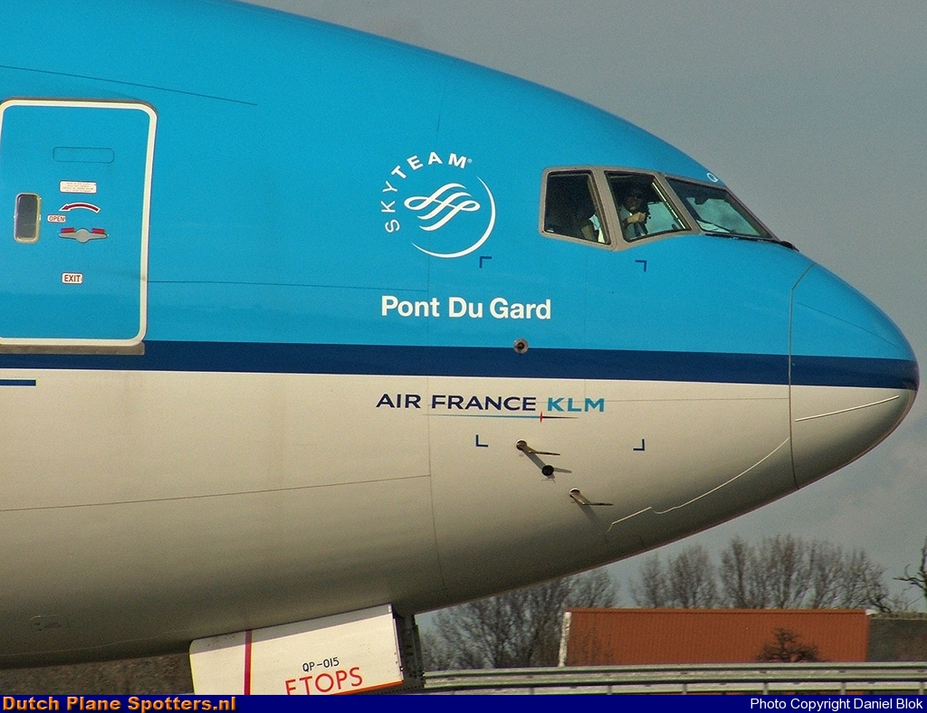 PH-BQP Boeing 777-200 KLM Royal Dutch Airlines by Daniel Blok
