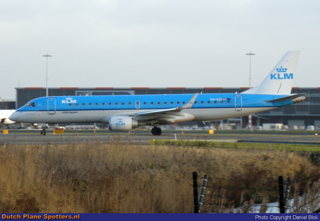 PH-EZI Embraer 190 KLM Cityhopper by Daniel Blok