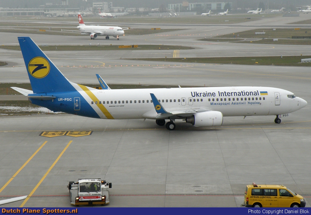 UR-PSC Boeing 737-800 Ukraine International Airlines by Daniel Blok