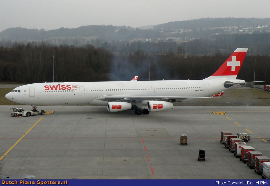 HB-JMD Airbus A340-300 Swiss International Air Lines by Daniel Blok