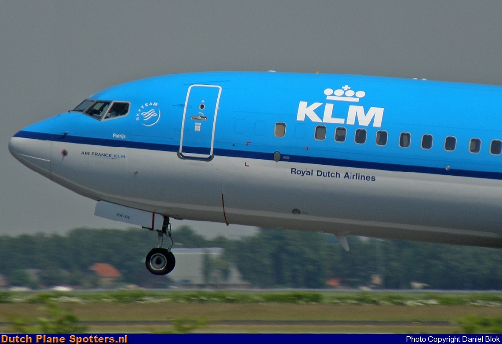 PH-BXW Boeing 737-800 KLM Royal Dutch Airlines by Daniel Blok