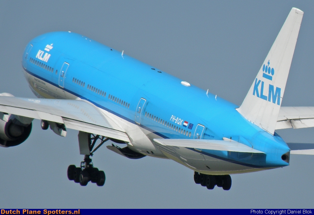 PH-BQK Boeing 777-200 KLM Royal Dutch Airlines by Daniel Blok