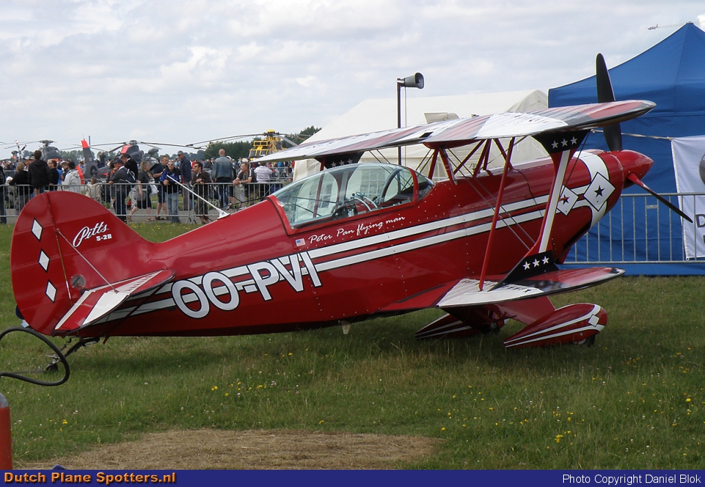 OO-PVI Christen S-2B Pitts Special Private by Daniel Blok