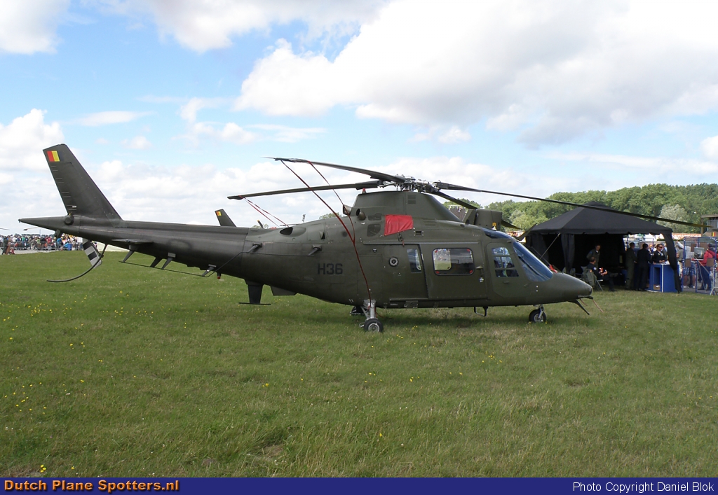H36 Agusta A109 MIL - Belgium Army by Daniel Blok