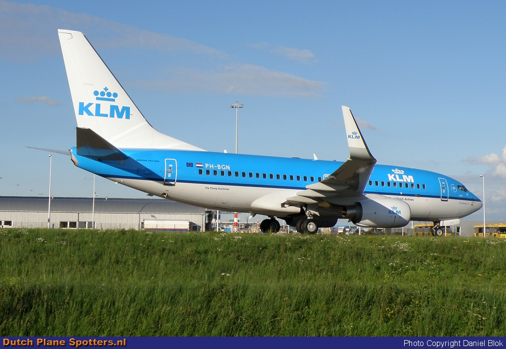 PH-BGN Boeing 737-700 KLM Royal Dutch Airlines by Daniel Blok