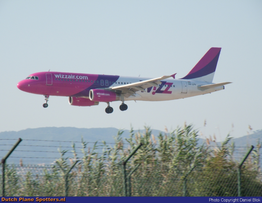 HA-LPV Airbus A320 Wizz Air by Daniel Blok