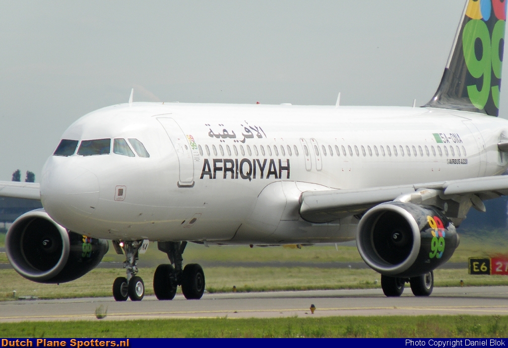 5A-ONA Airbus A320 Afriqiyah Airways by Daniel Blok