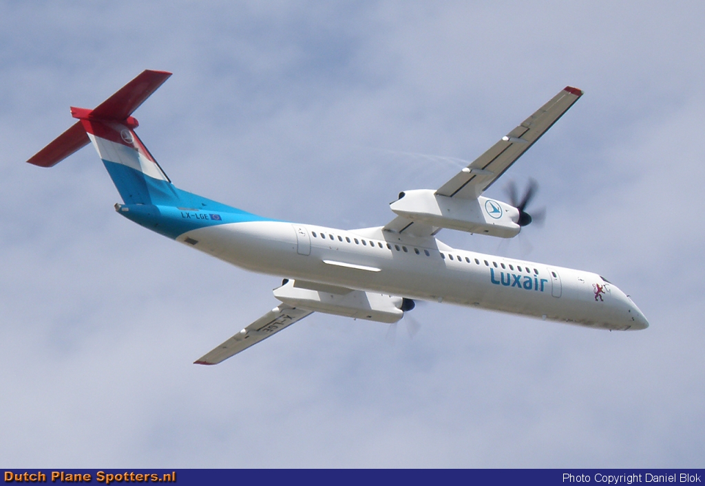 LX-LGE Bombardier Dash 8-Q400 Luxair - Luxembourg Airlines by Daniel Blok