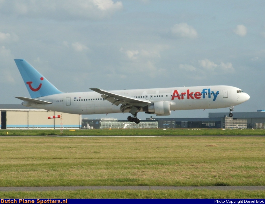 PH-AHX Boeing 767-300 ArkeFly by Daniel Blok