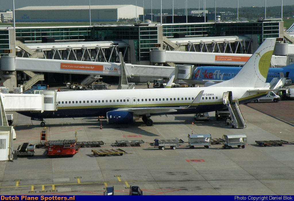 N738MA Boeing 737-800 Miami Air (ArkeFly) by Daniel Blok
